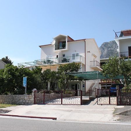 Apartments And Rooms With Parking Space Gradac, Makarska - 6819 Gradac  Exterior foto